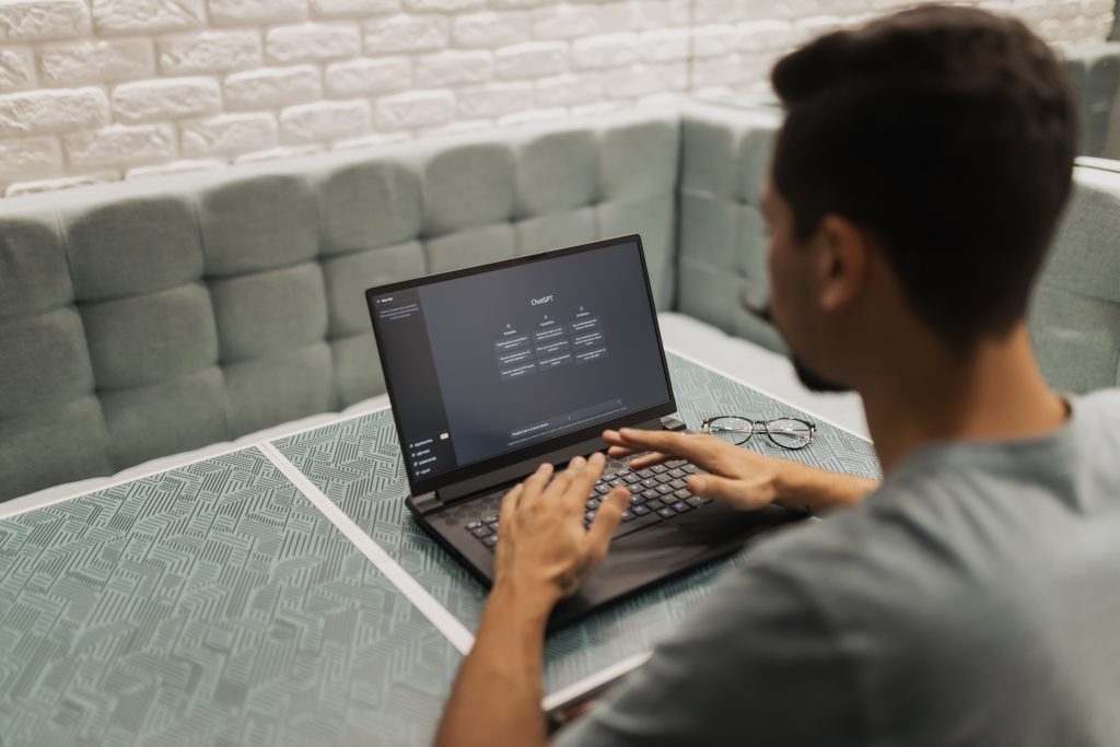 Social media manager isn’t working out – or am I just antsy?